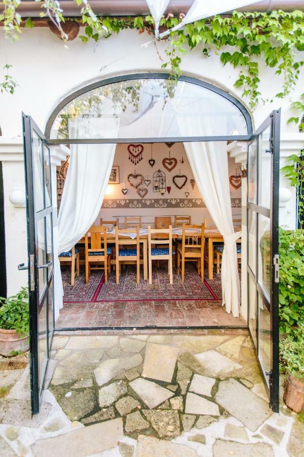 Oleander Romantik Zimmer Trausdorf an der Wulka Экстерьер фото