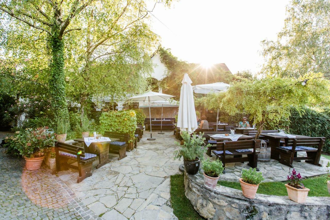 Oleander Romantik Zimmer Trausdorf an der Wulka Экстерьер фото